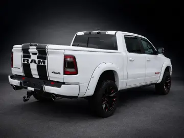 DODGE RAM 1500 4x4 CREW CAB LIMITED RED EDITION LUFT