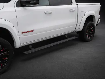 DODGE RAM 1500 4x4 CREW CAB LIMITED RED EDITION LUFT