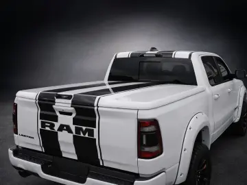 DODGE RAM 1500 4x4 CREW CAB LIMITED RED EDITION LUFT