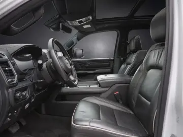 DODGE RAM 1500 4x4 CREW CAB LIMITED RED EDITION LUFT