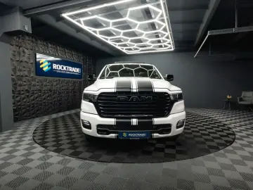 DODGE RAM 3.0 MY 25 TWIN TURBO LARAMIE Night Pano ACC