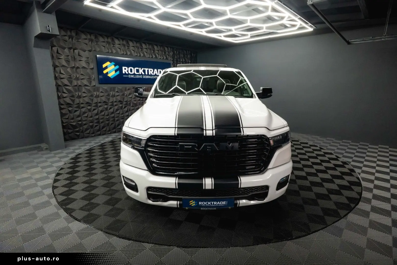 DODGE RAM 3.0 MY 25 TWIN TURBO LARAMIE Night Pano ACC