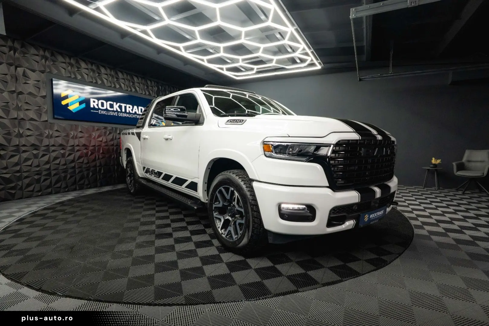 DODGE RAM 3.0 MY 25 TWIN TURBO LARAMIE Night Pano ACC