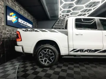 DODGE RAM 3.0 MY 25 TWIN TURBO LARAMIE Night Pano ACC