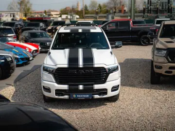 DODGE RAM 3.0 MY 25 TWIN TURBO LARAMIE Night Pano ACC
