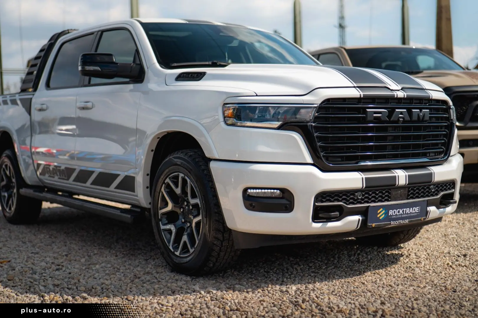DODGE RAM 3.0 MY 25 TWIN TURBO LARAMIE Night Pano ACC