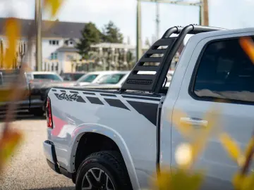 DODGE RAM 3.0 MY 25 TWIN TURBO LARAMIE Night Pano ACC