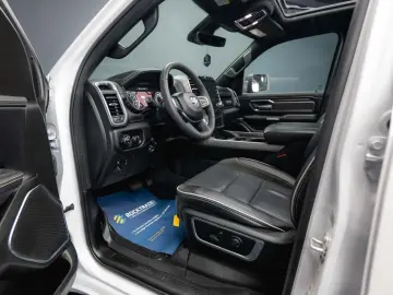 DODGE RAM 3.0 MY 25 TWIN TURBO LARAMIE Night Pano ACC
