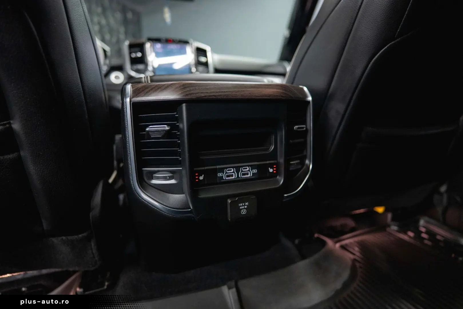 DODGE RAM 3.0 MY 25 TWIN TURBO LARAMIE Night Pano ACC