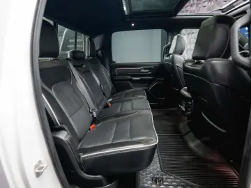 DODGE RAM 3.0 MY 25 TWIN TURBO LARAMIE Night Pano ACC