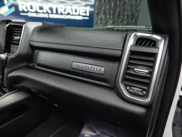 DODGE RAM 3.0 MY 25 TWIN TURBO LARAMIE Night Pano ACC