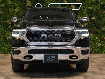 DODGE RAM 1500 5.7 V8 HEMI LIMITED H K 360 59.091€ NET