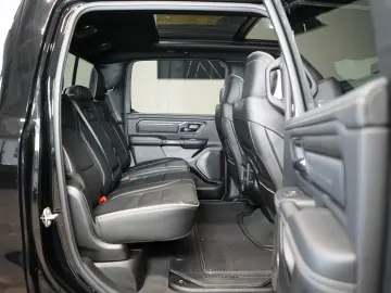 DODGE RAM 1500 5.7 V8 HEMI LIMITED H K 360 59.091€ NET