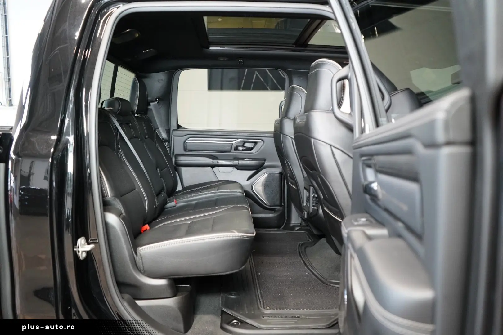 DODGE RAM 1500 5.7 V8 HEMI LIMITED H K 360 59.091€ NET