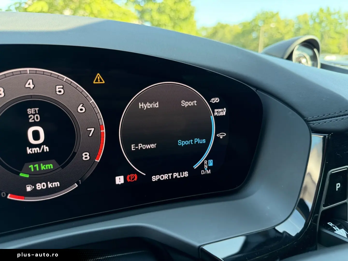 PORSCHE Panamera 4 E   MATRIX   SPORT-AGA   BEIF-DISPLAY