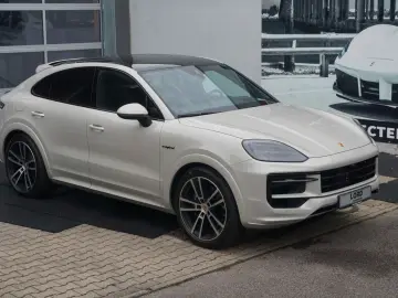 PORSCHE Cayenne E Hybrid Coupe  SportDesign Paket 22 Alu