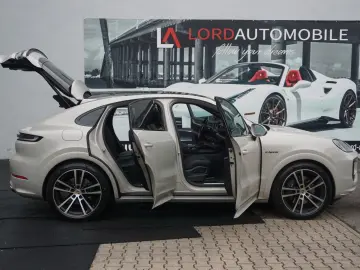 PORSCHE Cayenne E Hybrid Coupe  SportDesign Paket 22 Alu