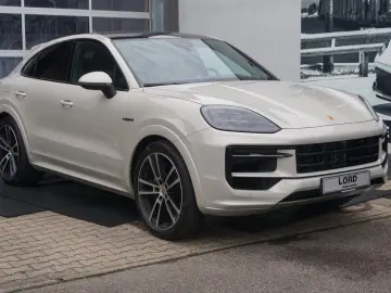PORSCHE Cayenne E Hybrid Coupe  SportDesign Paket 22 Alu