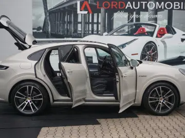 PORSCHE Cayenne E Hybrid Coupe  SportDesign Paket 22 Alu
