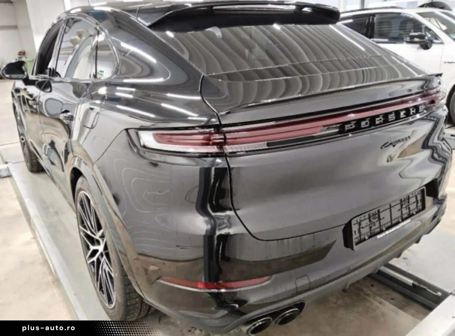PORSCHE Cayenne 2024 — imagine 3