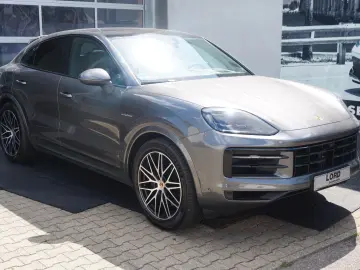 PORSCHE Cayenne Coupe E-Hybrid HAL AHK BOSE INNO Mod2025