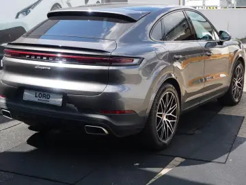 PORSCHE Cayenne Coupe E-Hybrid HAL AHK BOSE INNO Mod2025
