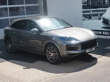 PORSCHE Cayenne Coupe E-Hybrid HAL AHK BOSE INNO Mod2025