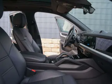 PORSCHE Cayenne E-Hybrid  MASSAGE 4-ZONEN INNO