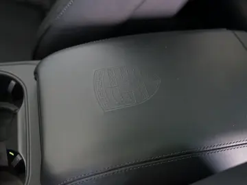 PORSCHE Cayenne Coupe S E-Hybrid SpDesign SpAbgas HAL