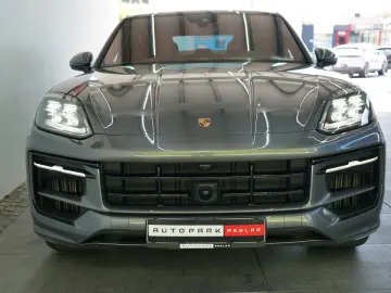 PORSCHE Cayenne Coupe S E-Hybrid SpDesign SpAbgas HAL