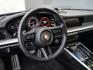 PORSCHE 911 Turbo S  Aero-Kit Carbondach Acrapovic LIFT
