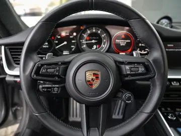 PORSCHE 911 Turbo S  Aero-Kit Carbondach Acrapovic LIFT