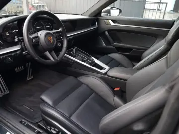 PORSCHE 911 Turbo S  Aero-Kit Carbondach Acrapovic LIFT