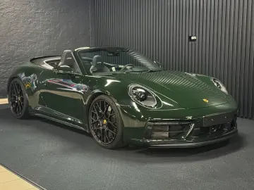 PORSCHE 911 Carrera 4 GTS Cabriolet