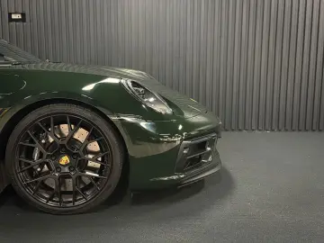 PORSCHE 911 Carrera 4 GTS Cabriolet