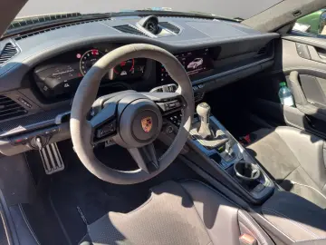 PORSCHE 992 GT3 CARBON