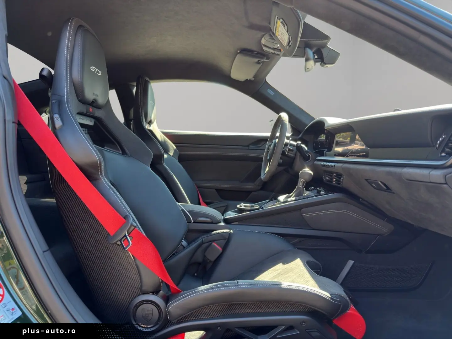 PORSCHE 992 GT3 CARBON