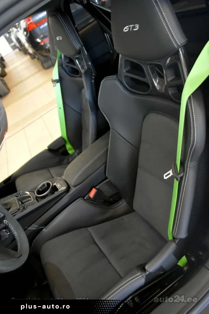 PORSCHE 911 GT3 CLUBSPORT BOSE CARBON LIFTING