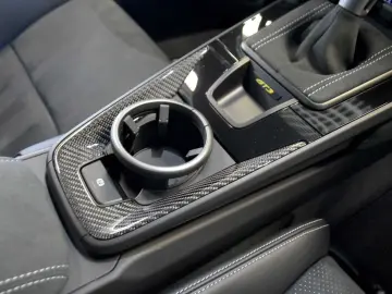 PORSCHE 911 GT3 CLUBSPORT BOSE CARBON LIFTING