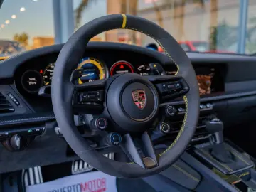 PORSCHE PORSCHE 911 GT3 RS 525 CV