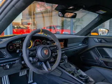PORSCHE PORSCHE 911 GT3 RS 525 CV