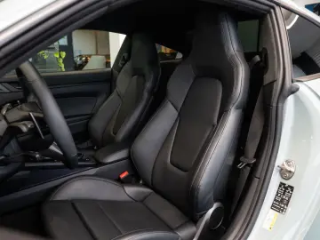 PORSCHE 911 (992.2) Carrera 4 GTS T-Hybrid TECHART Lift