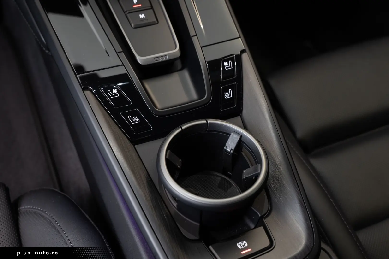 PORSCHE 911 (992.2) Carrera 4 GTS T-Hybrid TECHART Lift
