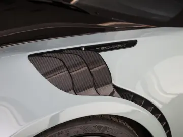 PORSCHE 911 (992.2) Carrera 4 GTS T-Hybrid TECHART Lift