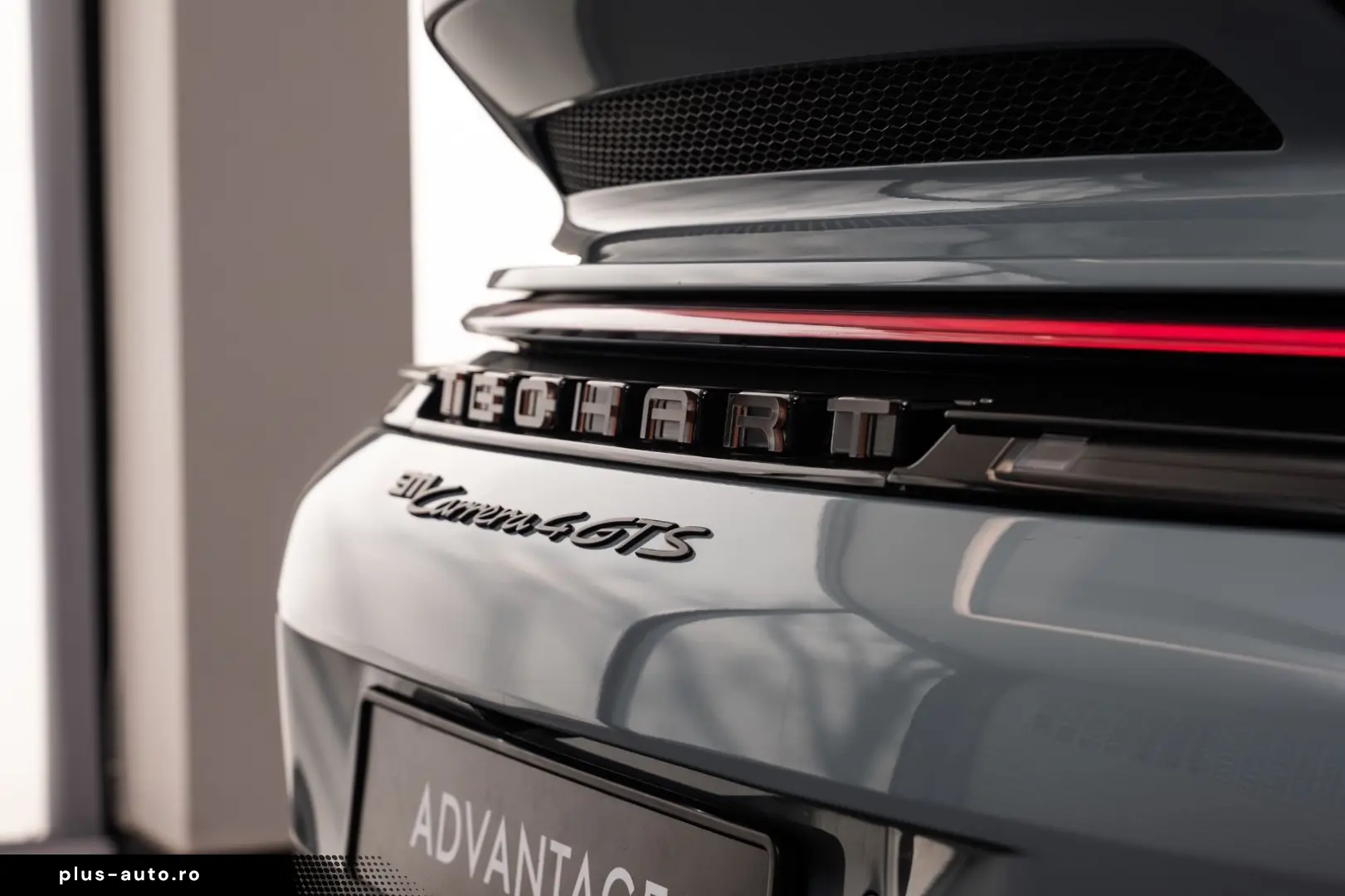 PORSCHE 911 (992.2) Carrera 4 GTS T-Hybrid TECHART Lift