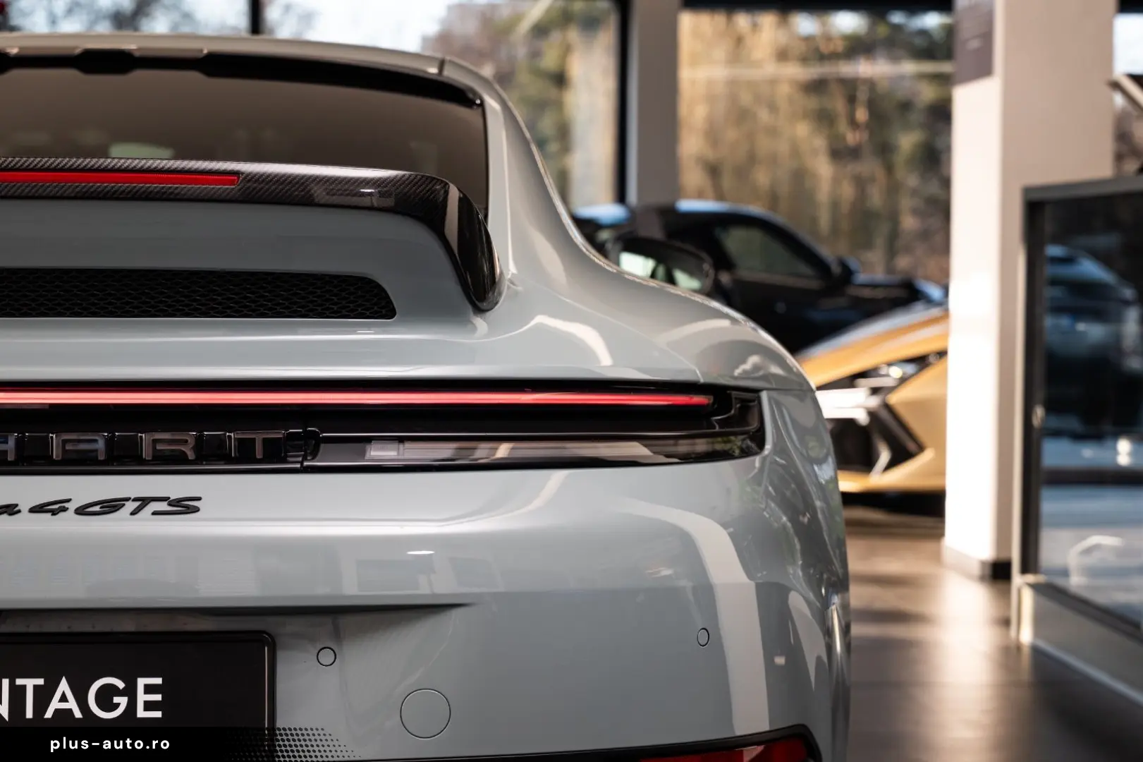 PORSCHE 911 (992.2) Carrera 4 GTS T-Hybrid TECHART Lift