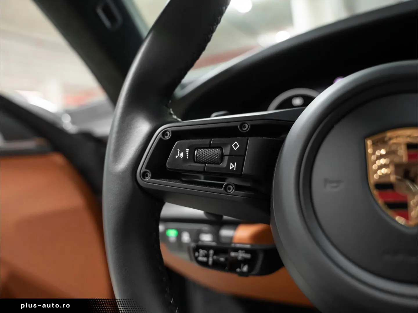 PORSCHE 911 Carrera GTS BOSE InnoDrive PCCB Lift-VA