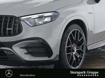 MERCEDES-BENZ GLC 63 S E PERF Pano Distro HuD AHK CARBON FP