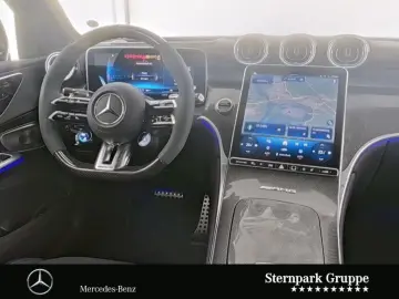 MERCEDES-BENZ GLC 63 S E PERF Pano Distro HuD AHK CARBON FP