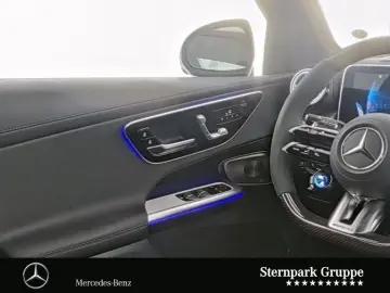 MERCEDES-BENZ GLC 63 S E PERF Pano Distro HuD AHK CARBON FP